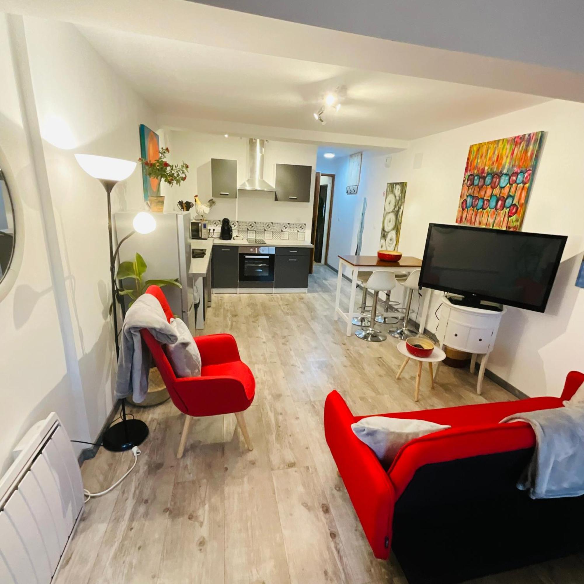 Hote Labyrinthe Lit 180 Cm Salle De Bain, Petit Dej Compris Mirepoix  Εξωτερικό φωτογραφία