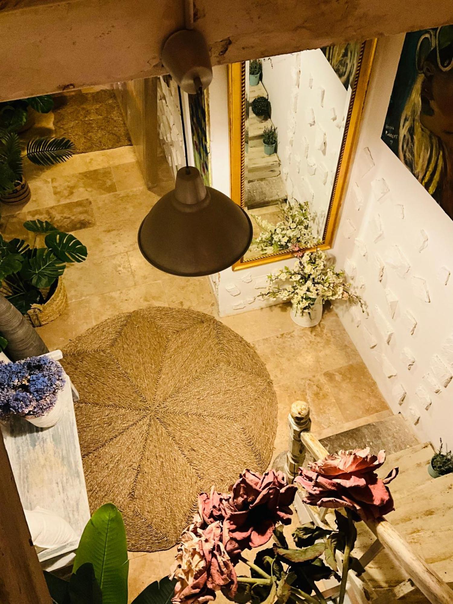 Hote Labyrinthe Lit 180 Cm Salle De Bain, Petit Dej Compris Mirepoix  Εξωτερικό φωτογραφία
